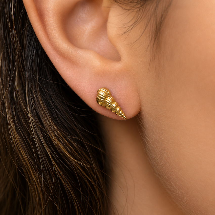 gold-vermeil-shell-stud-earrings1.jpg